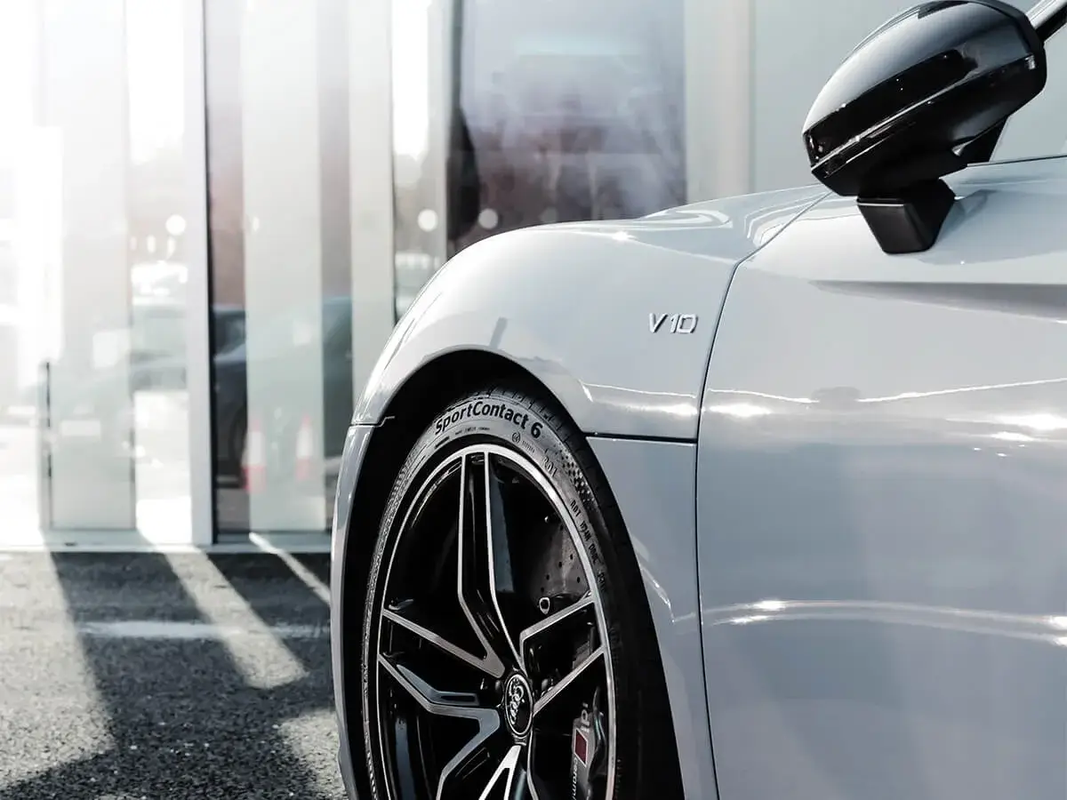 Installazione pellicole protettive auto roma - Luxury Wrap
