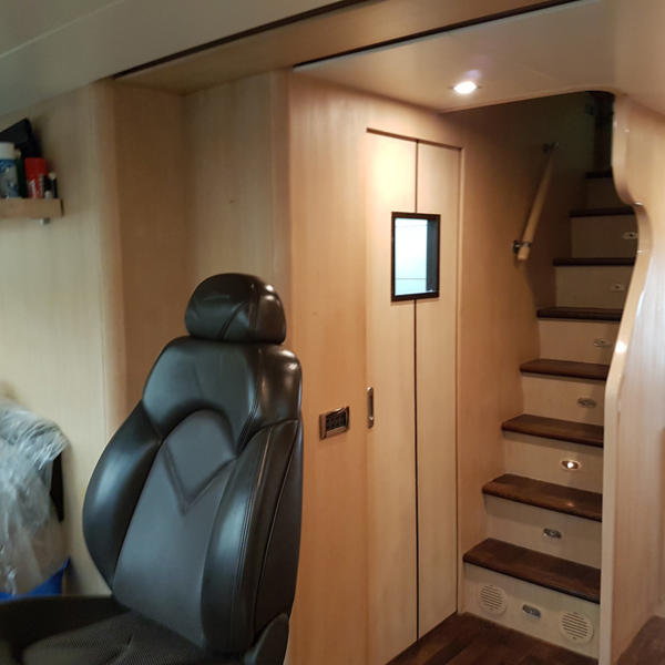 Rizzardi 85 pellicole da interno per barche luxury wrap roma 03 - Luxury Wrap