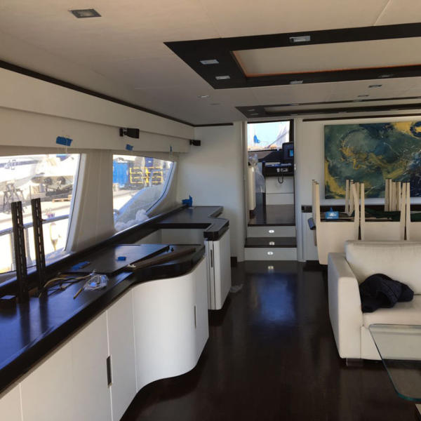 Rizzardi 85 pellicole da interno per barche luxury wrap roma 08 - Luxury Wrap